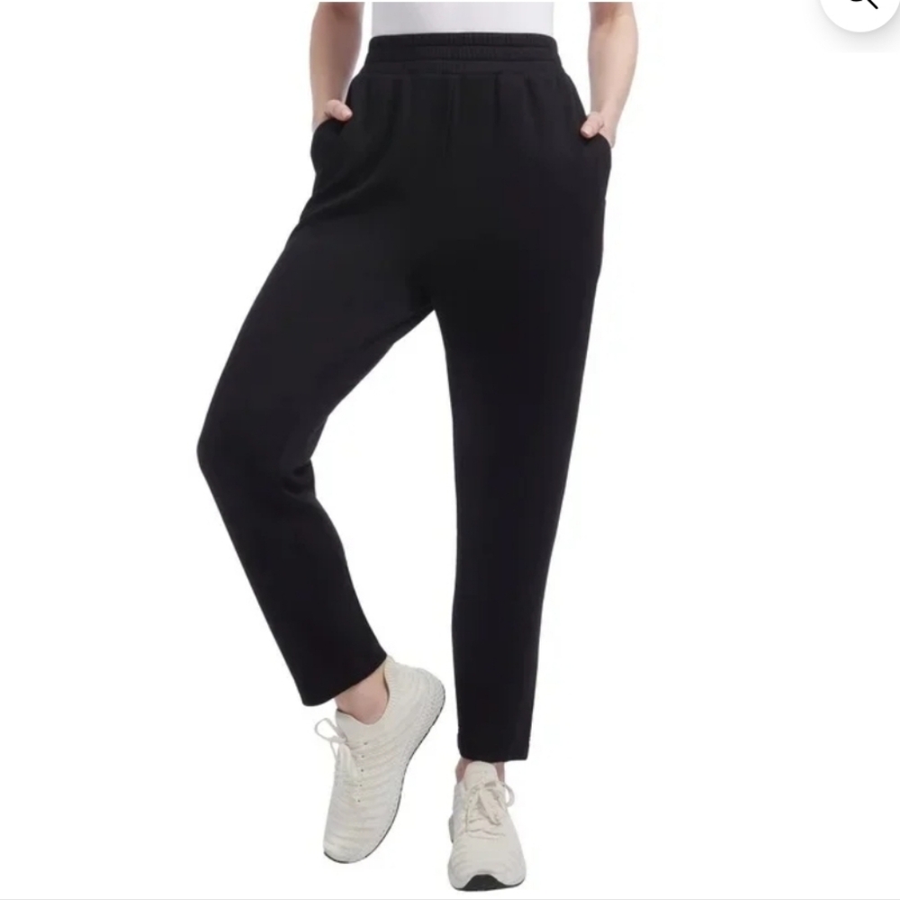 Danskin Women's Luxe Retro Jogger Pant Black
